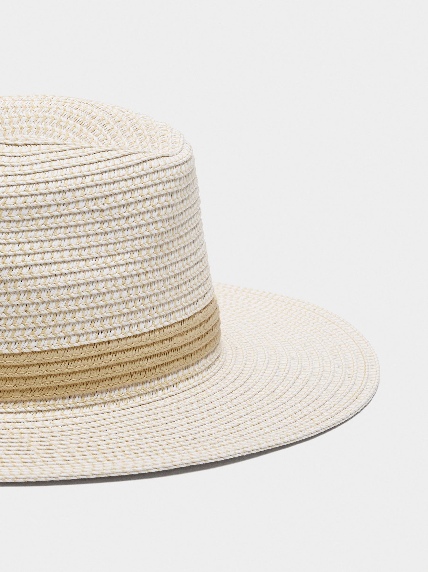 Hat With Paper Straw Effect