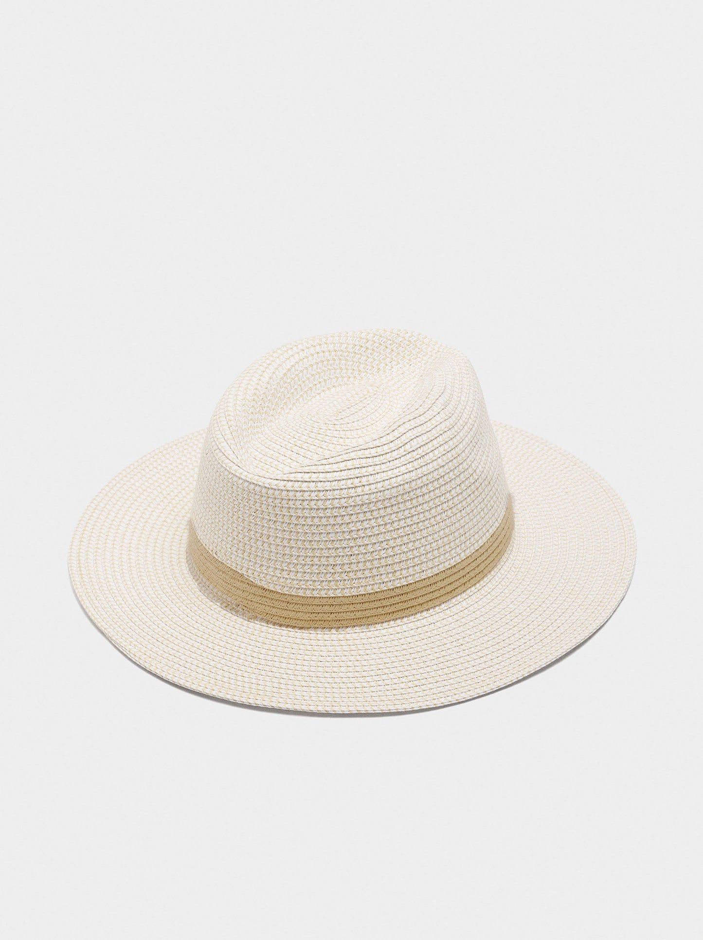 Hat With Paper Straw Effect