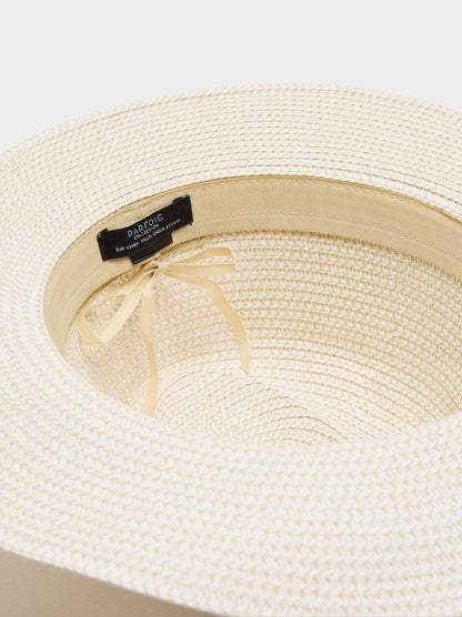 Hat With Paper Straw Effect