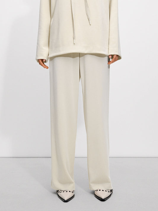 Loose-Fitting Trousers With Elastic Waistband