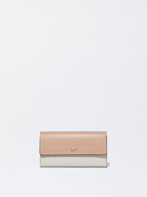 Wallet With Flap Closure