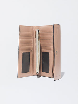 Wallet With Flap Closure