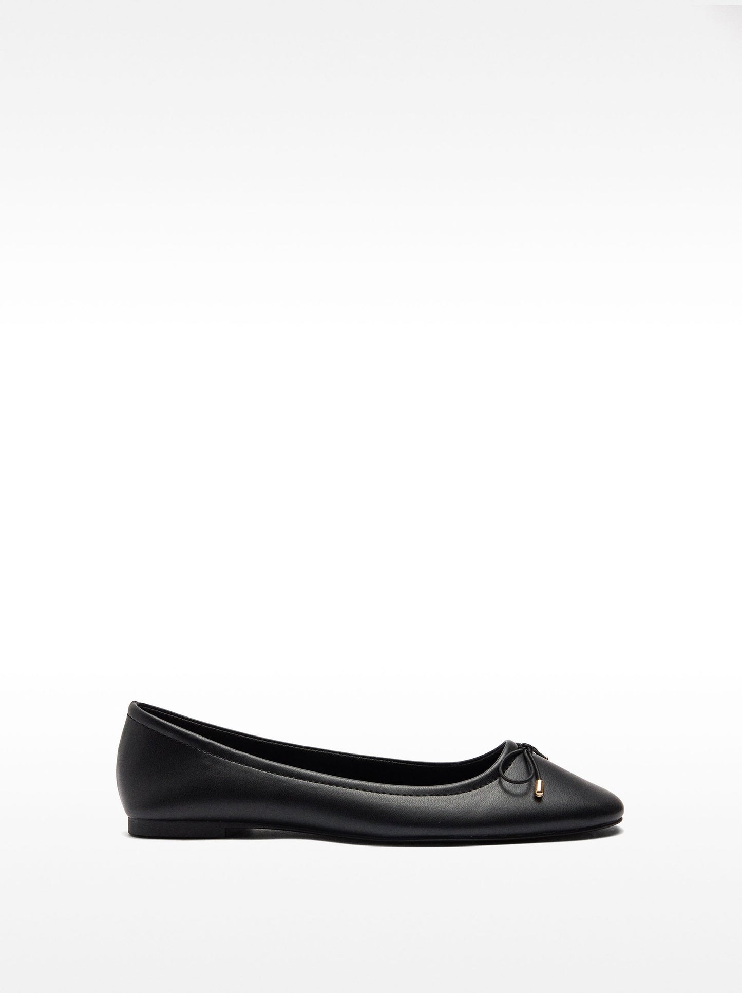 Ballet Flats With Bow