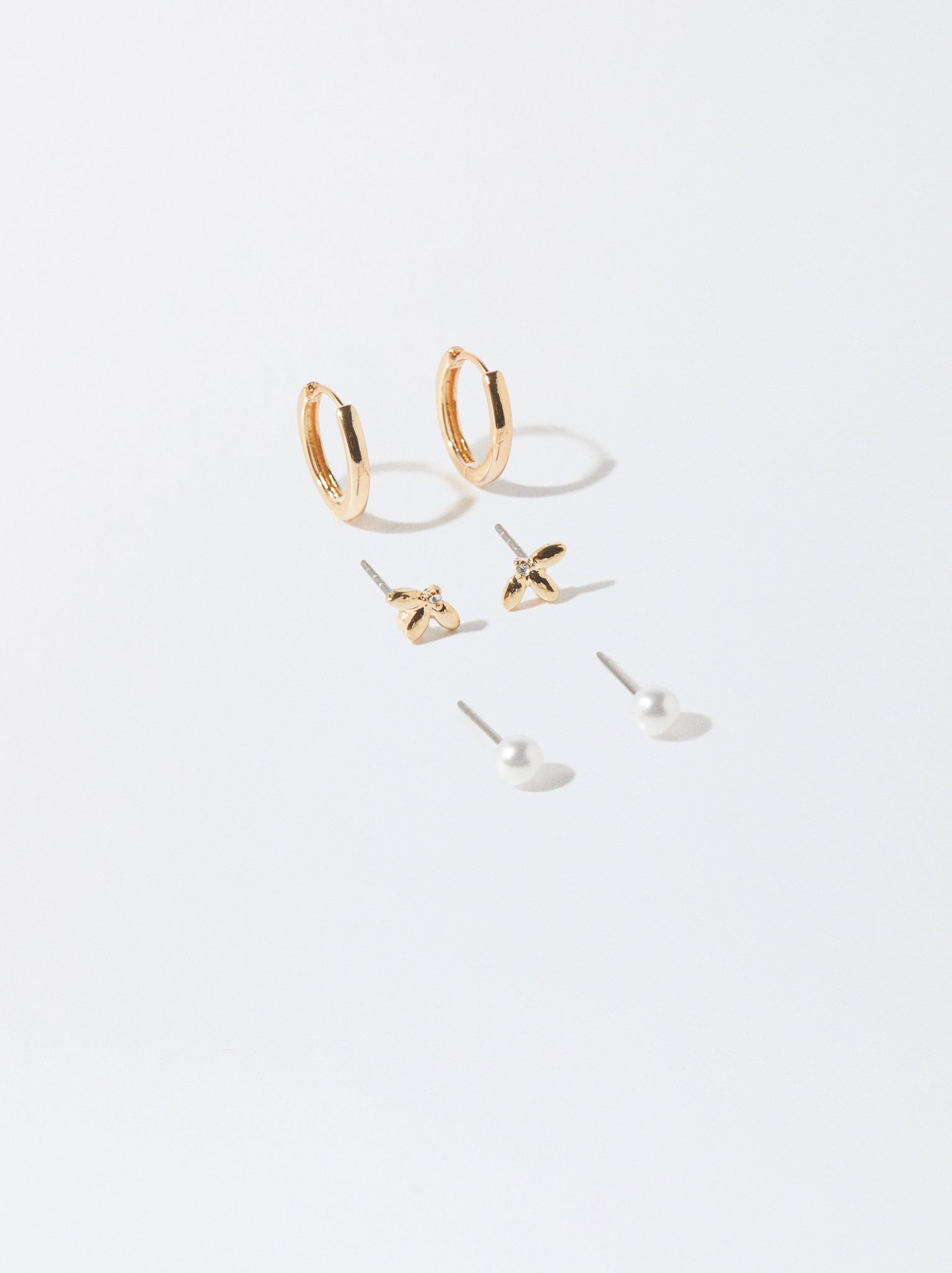 Golden Earrings Set