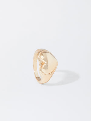 Gold-Toned Ring With Heart
