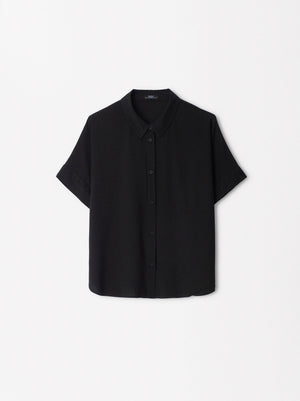 Short-Sleeved Shirt With Buttons