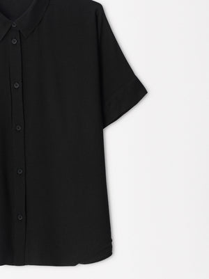 Short-Sleeved Shirt With Buttons