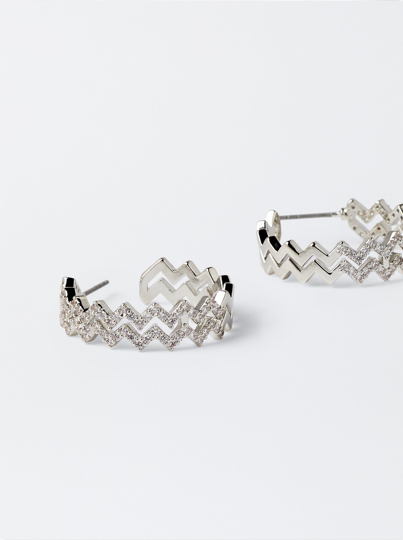 Zig-Zag Hoops Earrings With Zirconia