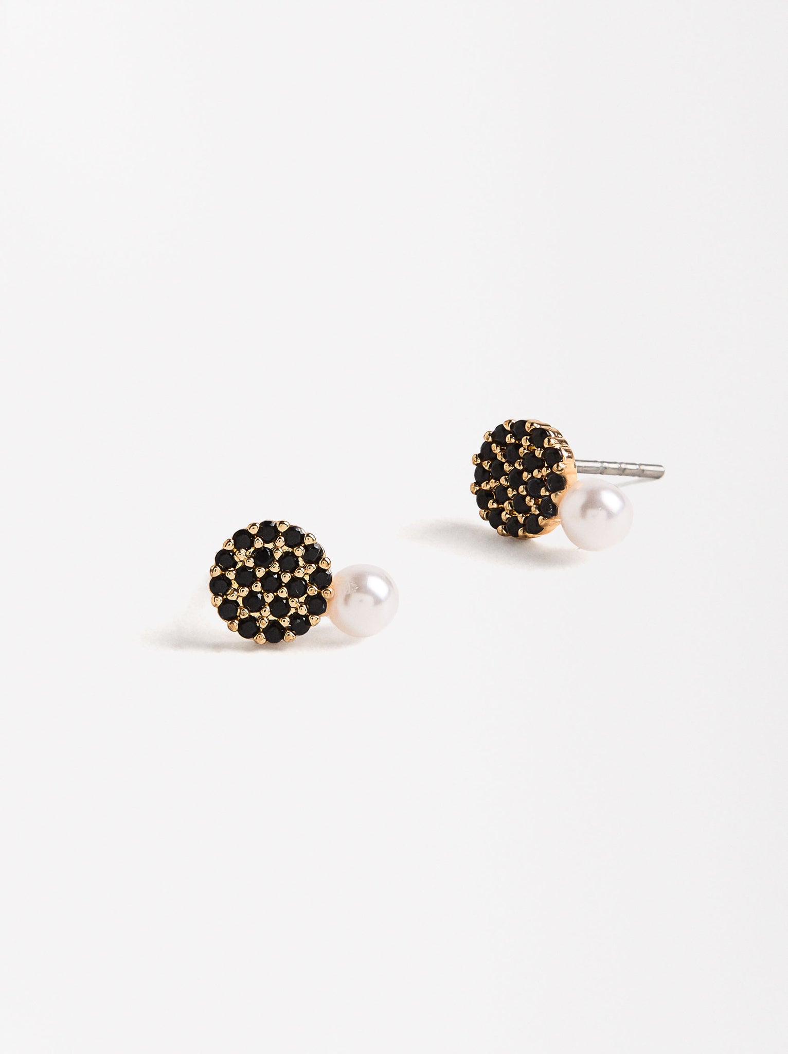 Earrings With Zirconias