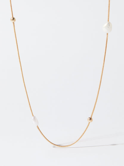 Set Of Necklaces With Pearls