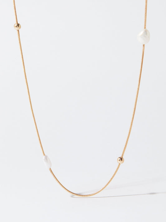 Set Of Necklaces With Pearls