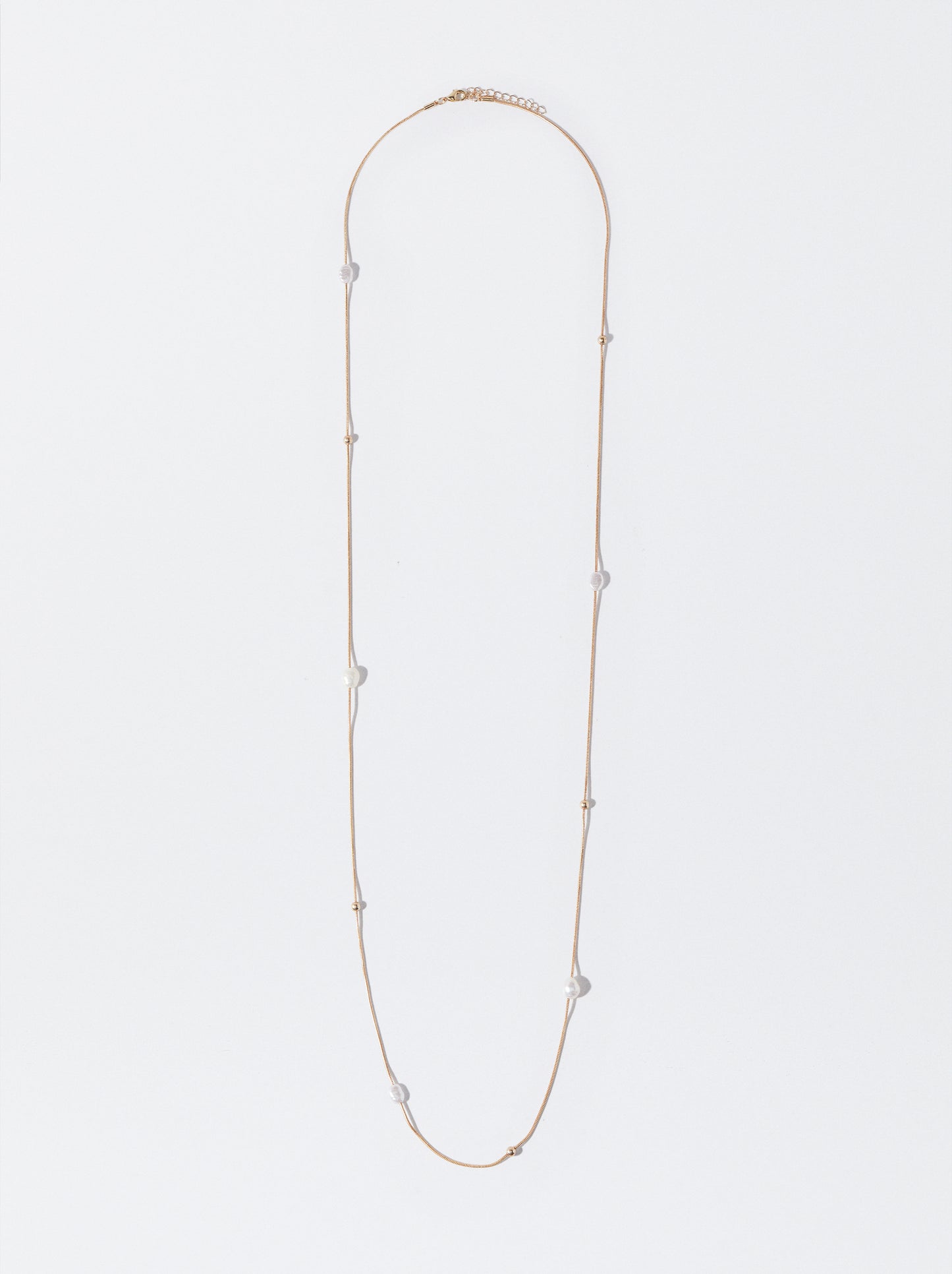 Set Of Necklaces With Pearls