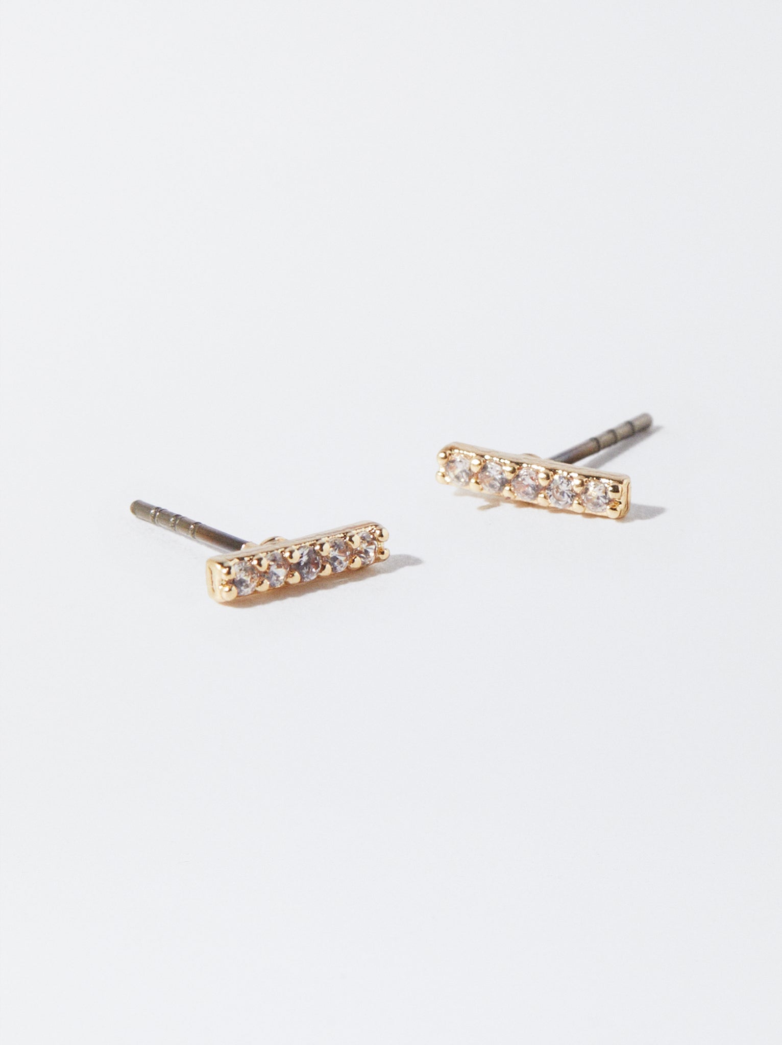 Golden Earrings With Zirconia