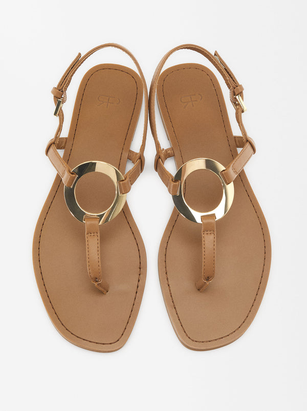 Flat Sandals With Metallic Detail