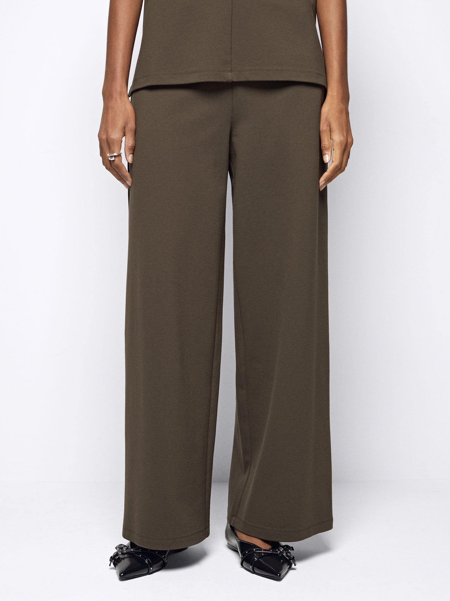 Wide Tab-Detail Pants
