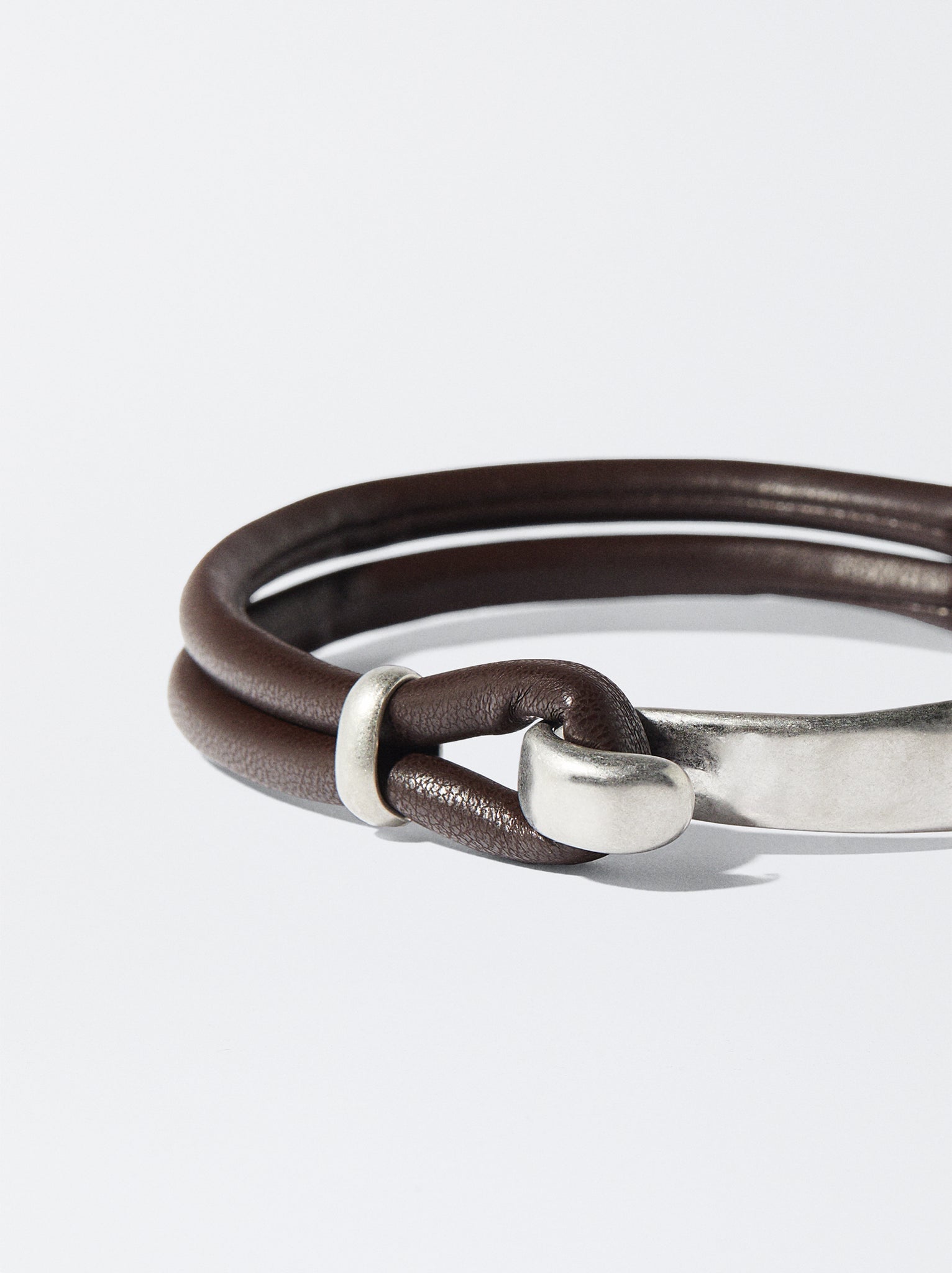 Bracelet With Metallic Detail