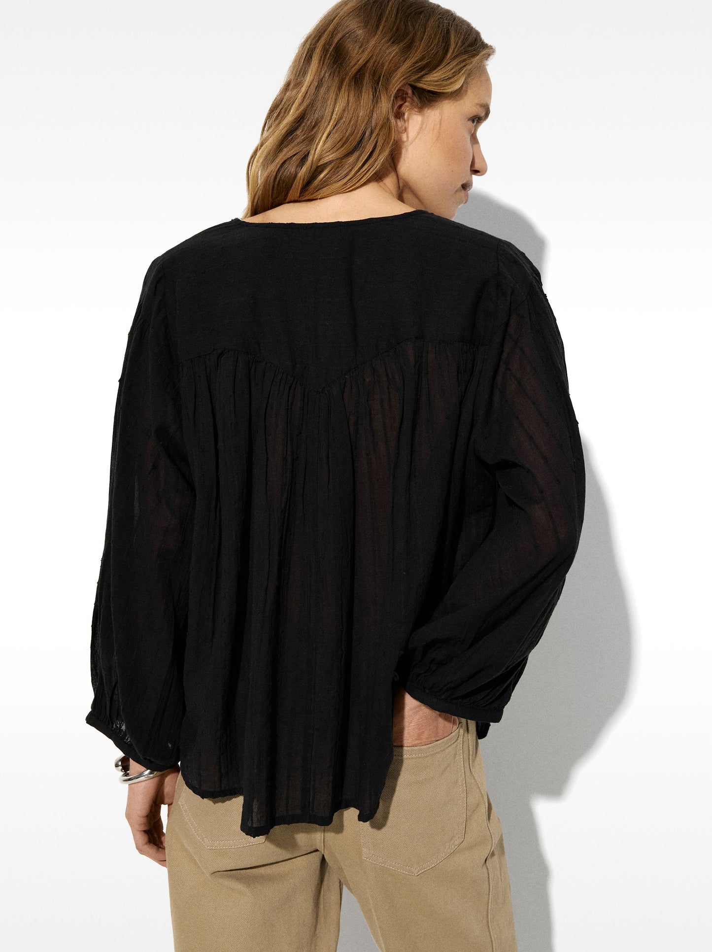 Blouse With 100% Cotton