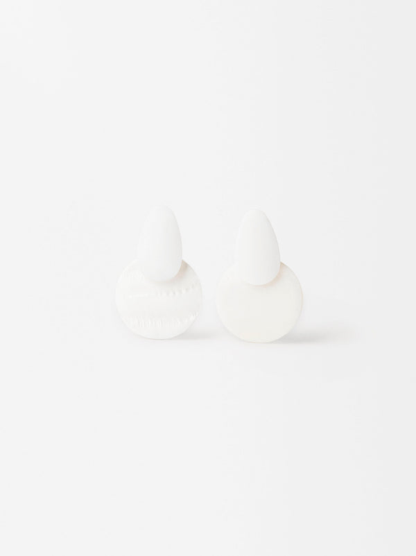 Medium Shell Earrings