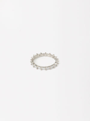 Ring With Zirconia