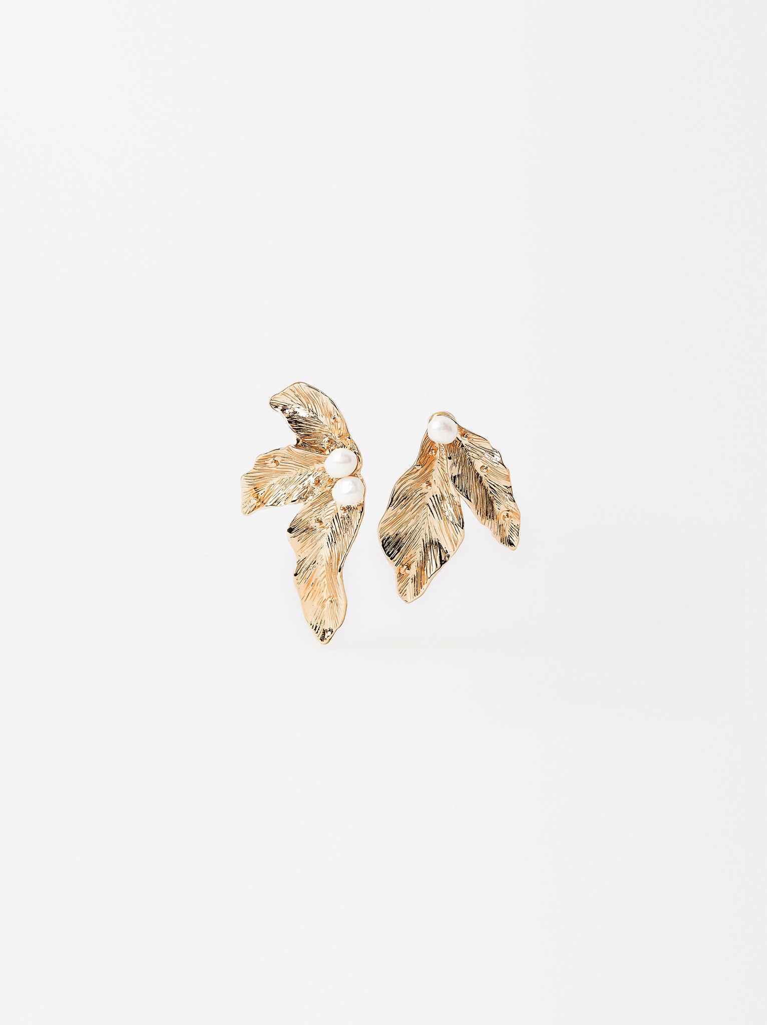 Leaf Earrings With Pearls