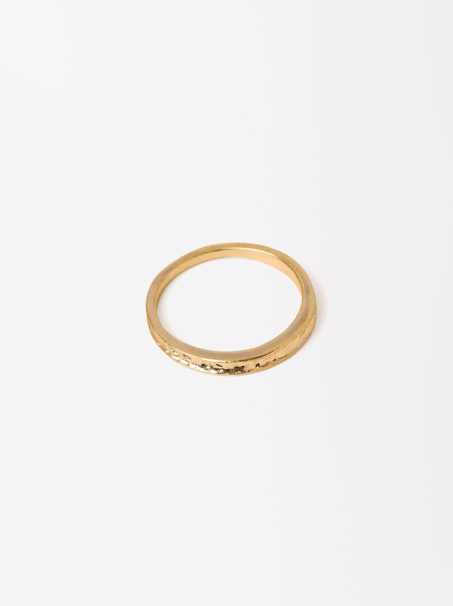 Concave Ring