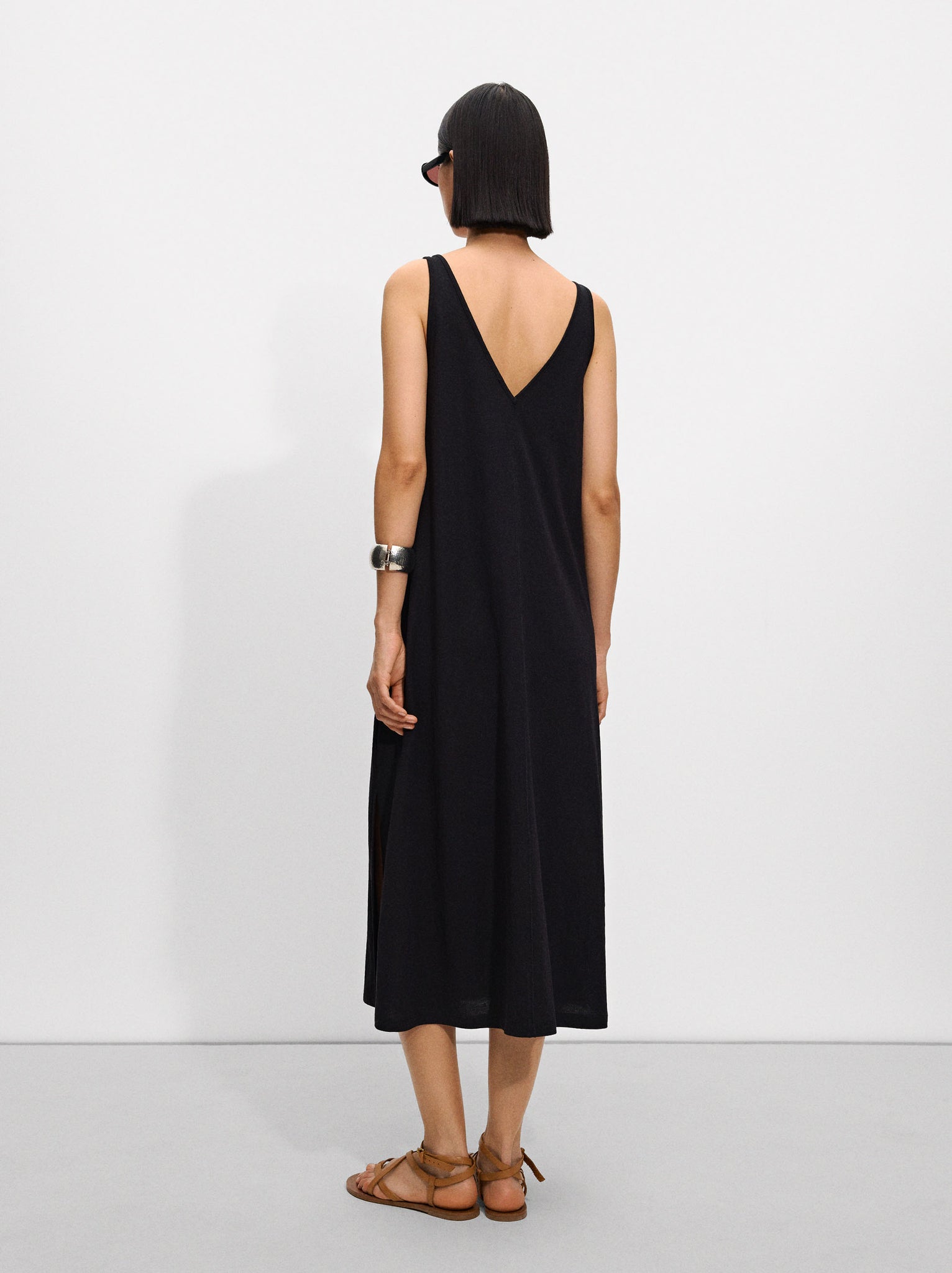 Loose-Fitting V-Neck Dress