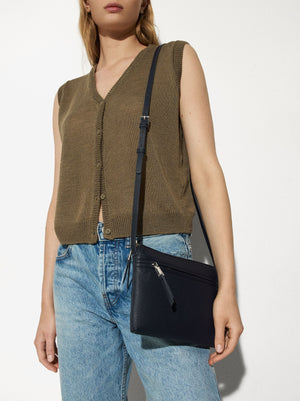 Textured Basic Crossbody Bag