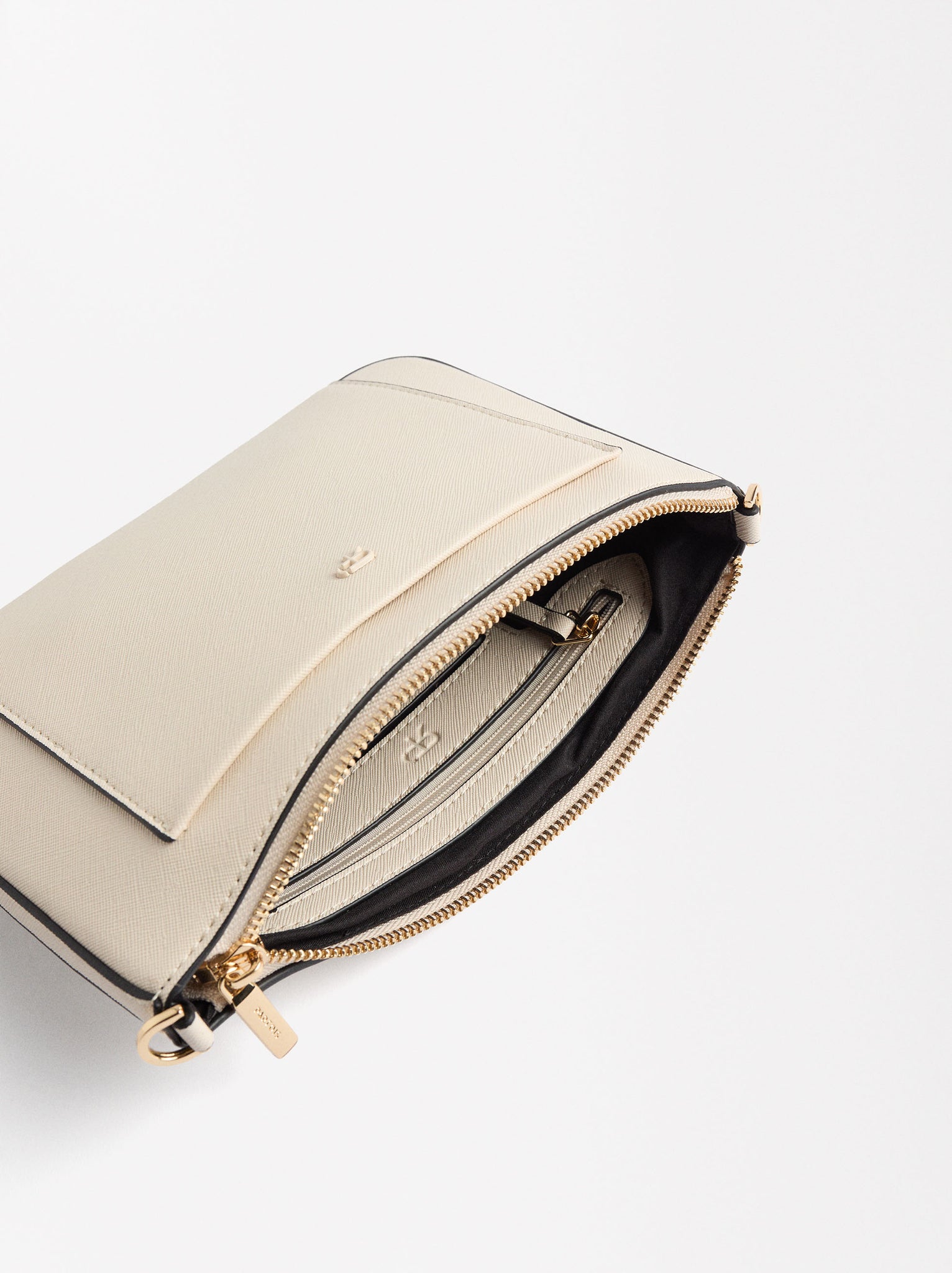 Shoulder Bag With Exterior Pocket