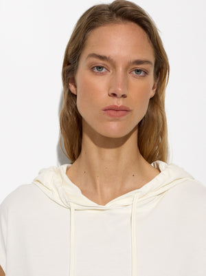 Sleeveless T-Shirt With Hood