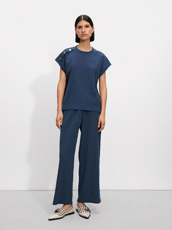 Textured Trousers With Elastic Waistband