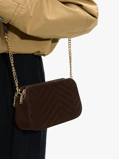 Padded Bag With Chain