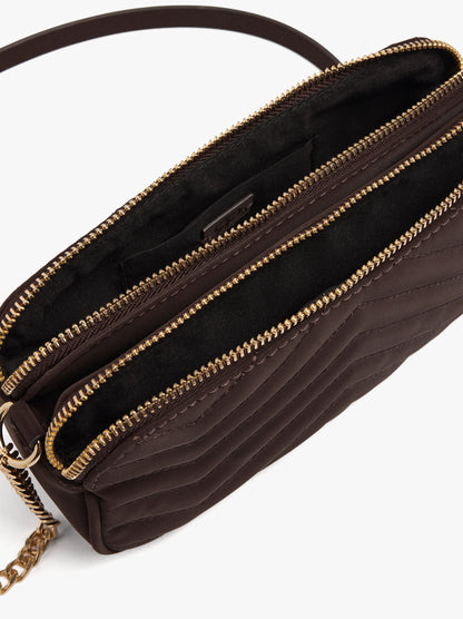 Padded Bag With Chain
