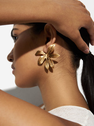 Golden Maxiflor Earrings