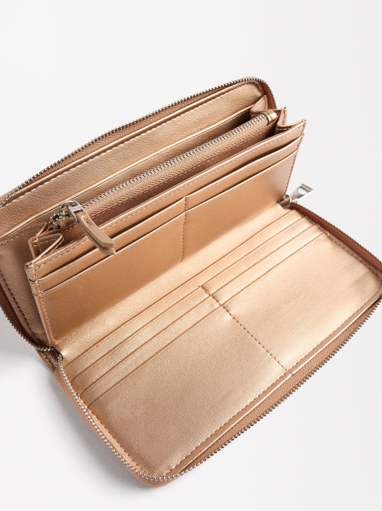 Coin Purse With Zip Fastening