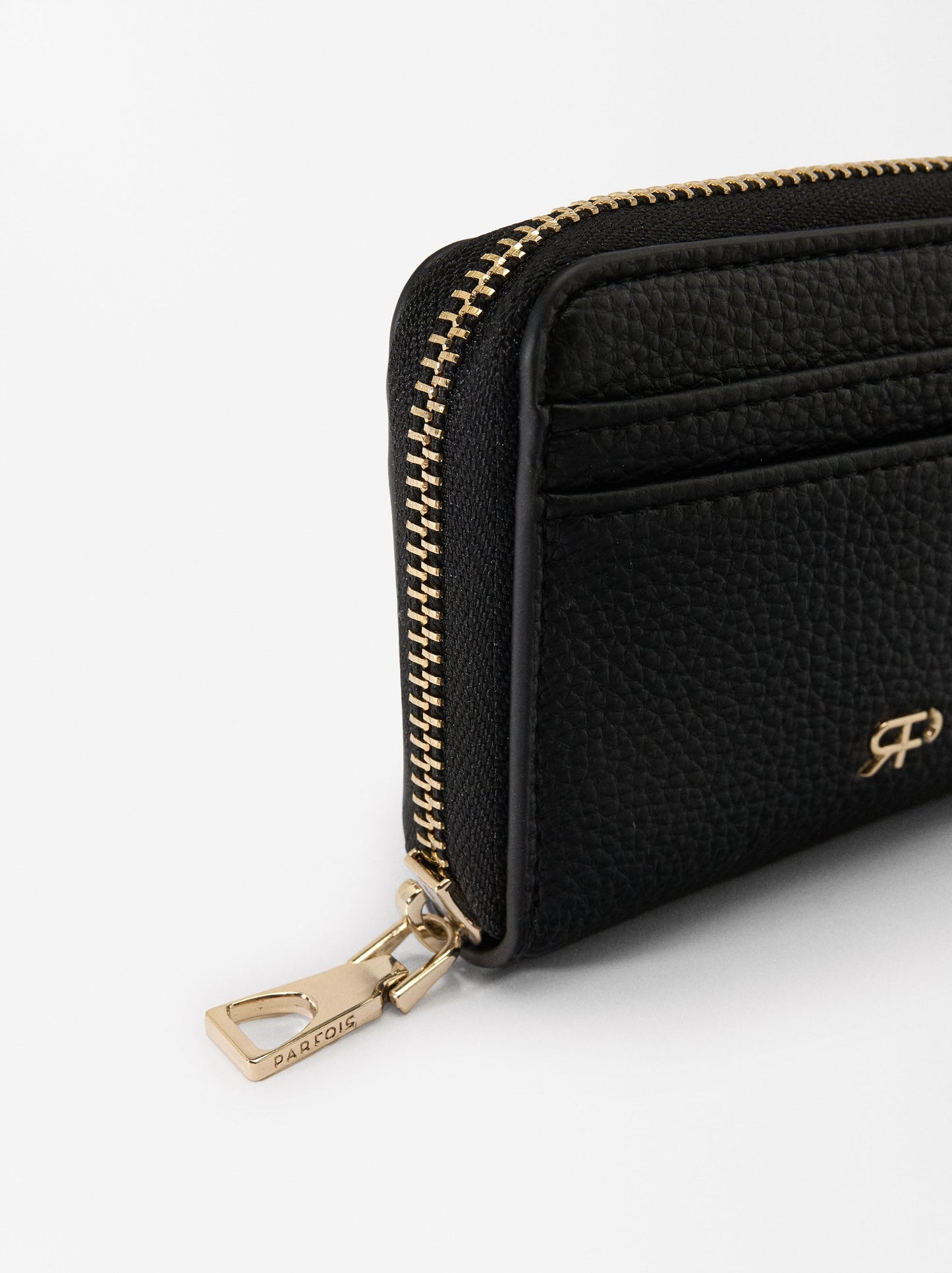 Wallet With Zip Fastening