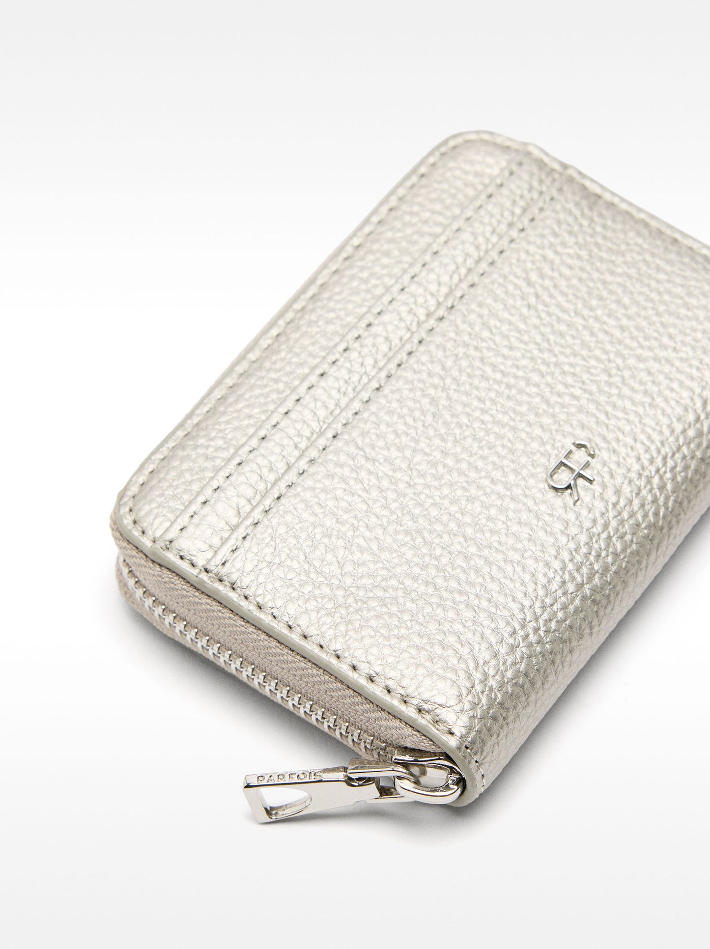 Wallet With Zip Fastening