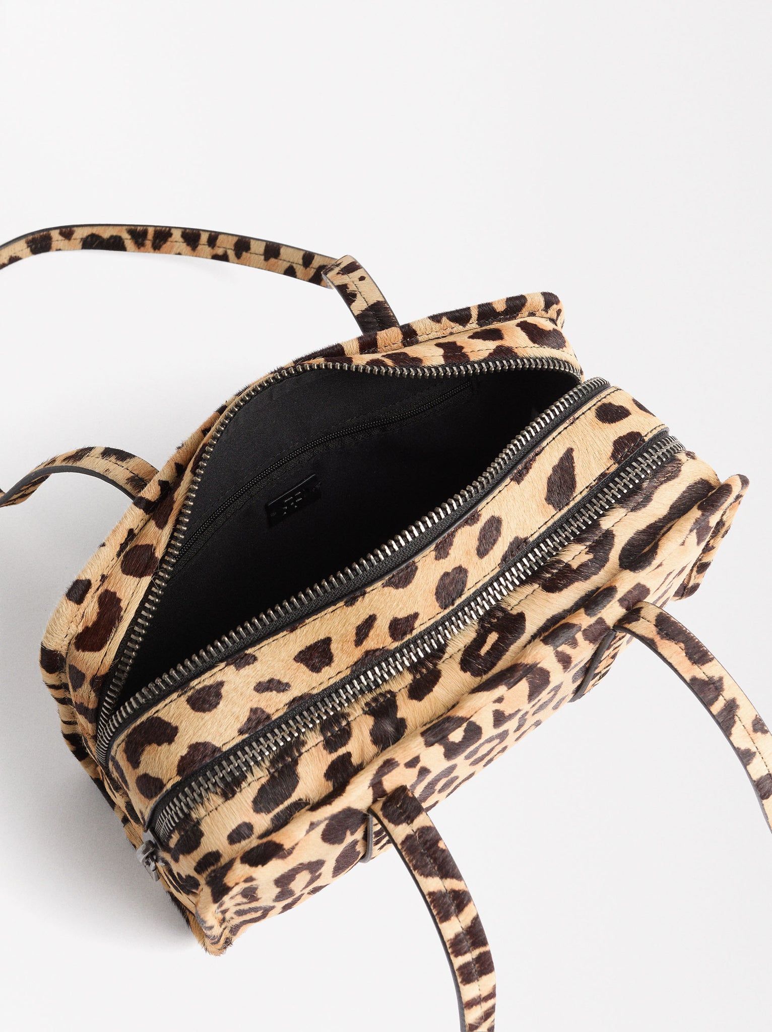 Leopard Print Leather Shoulder Bag With Double Closure