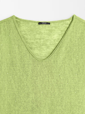 V-Neck Basic T-Shirt