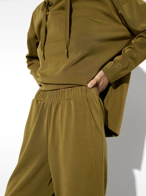 Loose-Fitting Trousers With Elastic Waistband