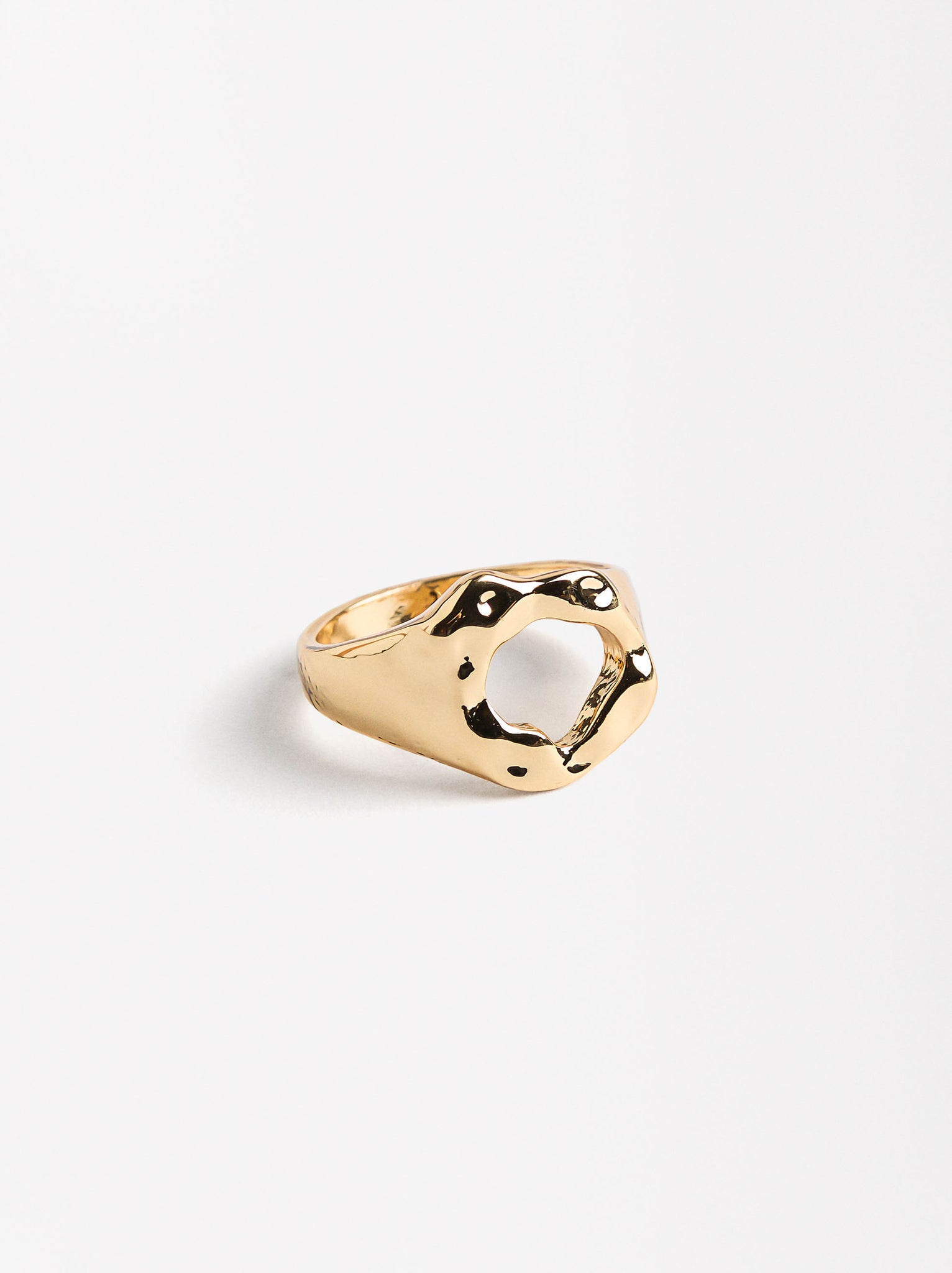 Irregular-Shaped Ring