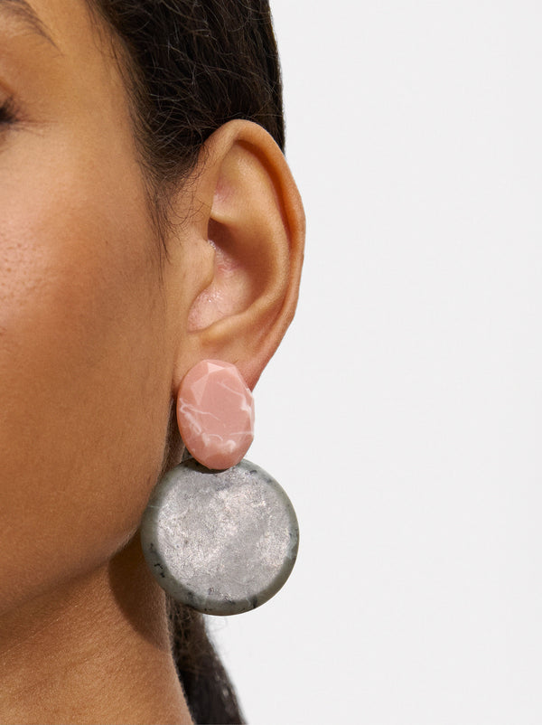 Round Earrings With Stone