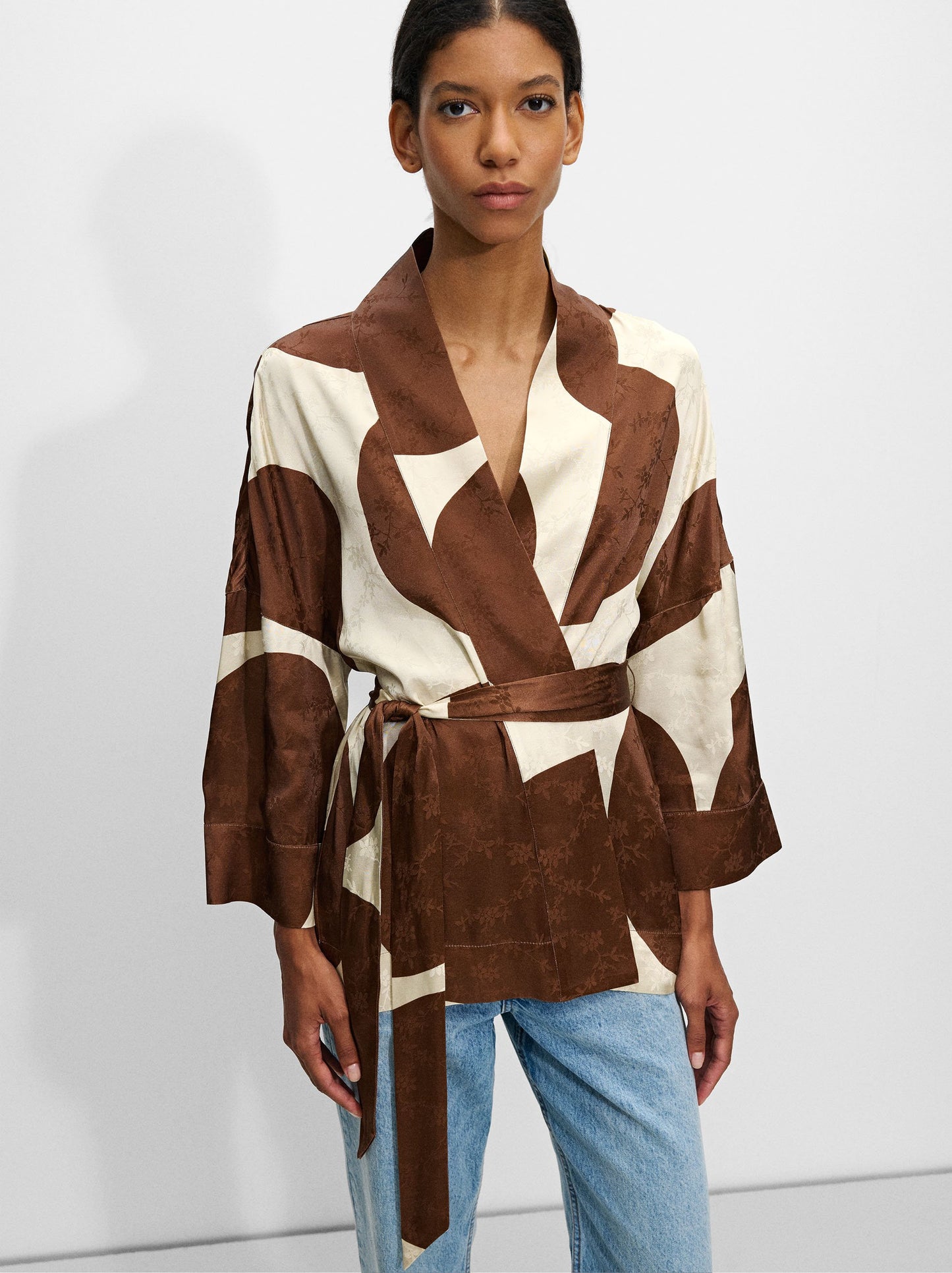 Jacquard Kimono