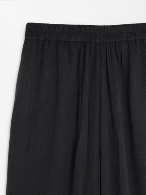 Loose-Fitting Trousers With Elastic Waistband