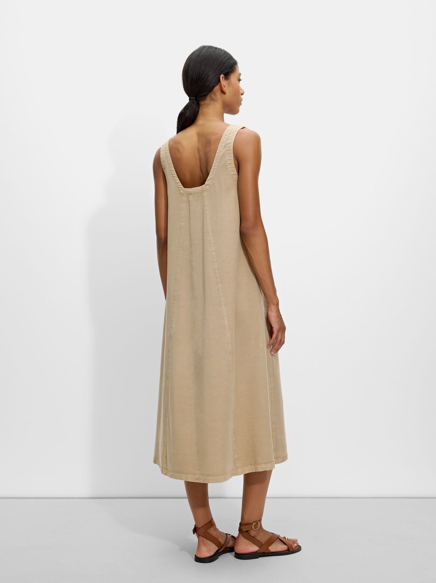 Loose-Fitting Midi Dress