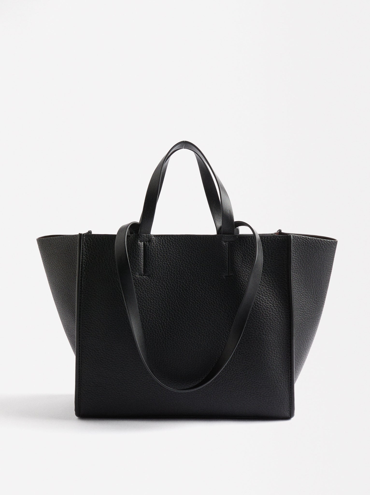 Shopper Bag With Zipper