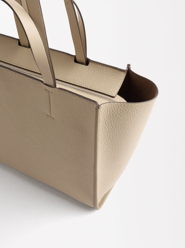 Shopper Bag With Zipper