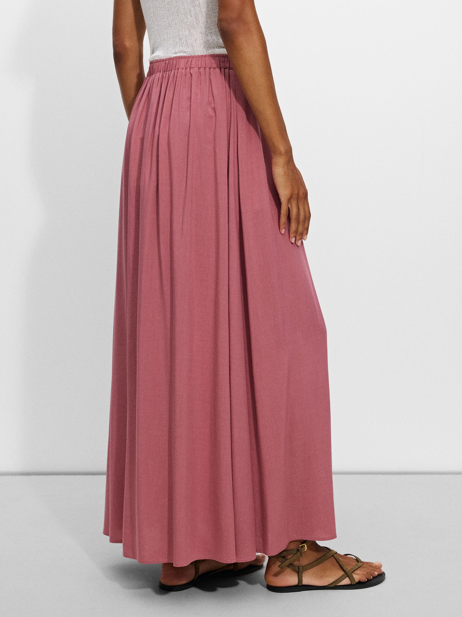 Long Skirt With Elastic Waistband