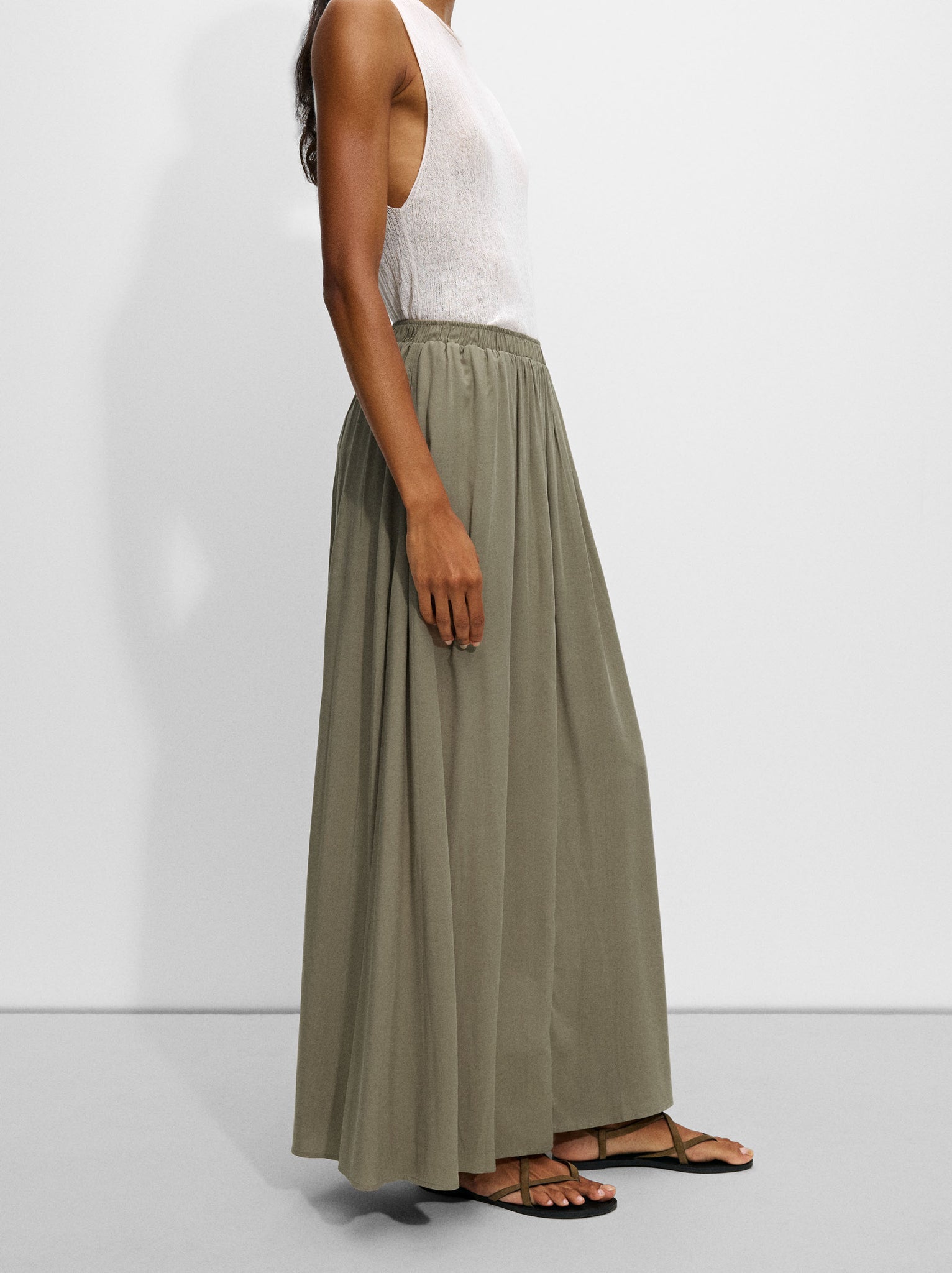 Long Skirt With Elastic Waistband