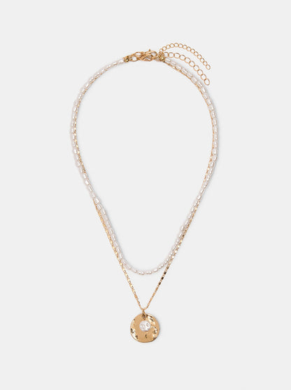 Necklace Set With Pendant And Pearls