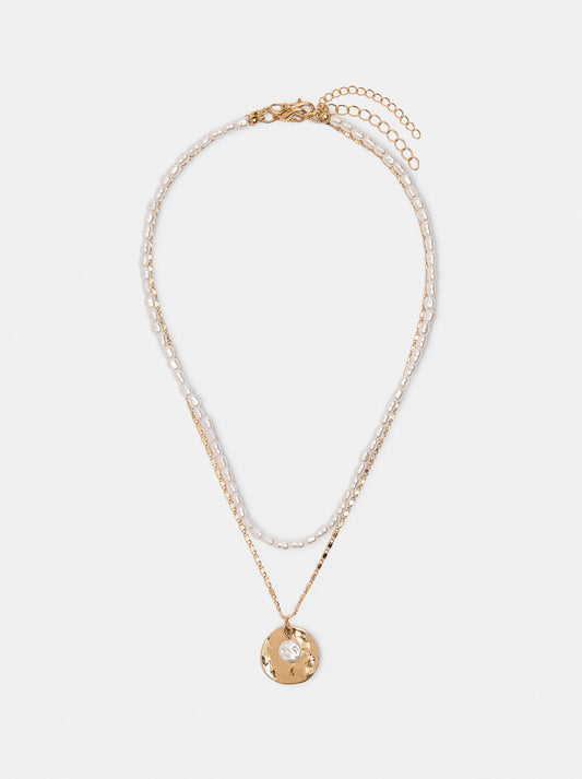 Necklace Set With Pendant And Pearls